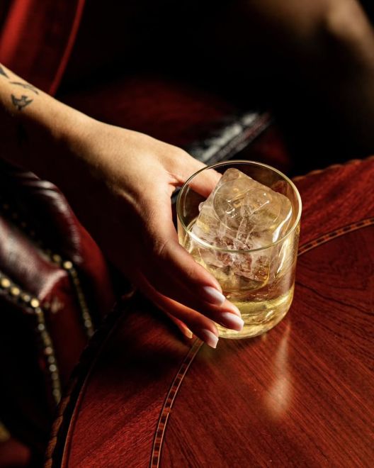 Επιστρέφει το 42 bar στο Κολωνάκι