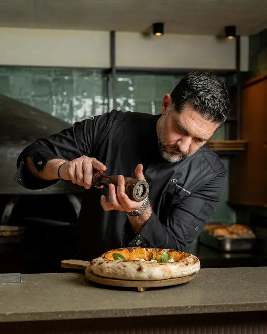 Bagatelle Athens: Ένα μοναδικό four hands μενού με φόντο τη μαρίνα Βουλιαγμένης 