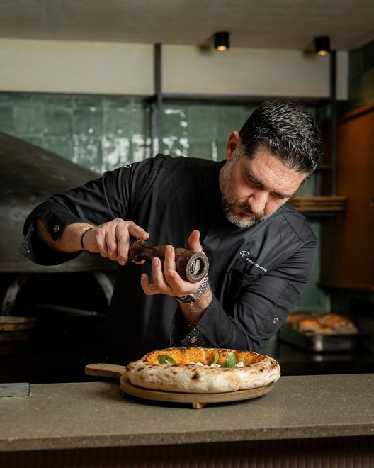 Bagatelle Athens: Ένα μοναδικό four hands μενού με φόντο τη μαρίνα Βουλιαγμένης 