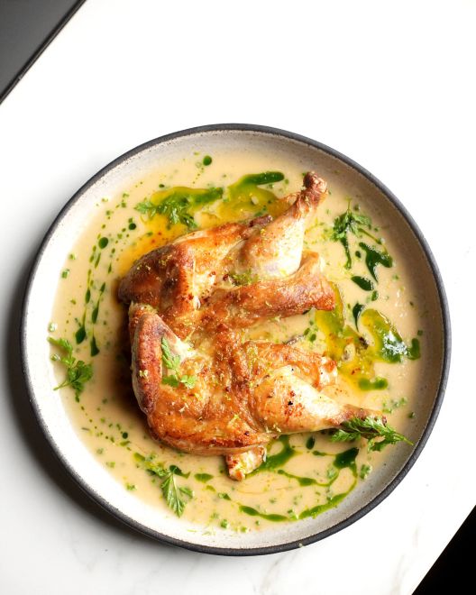 Nonnas: Για ελληνική κουζίνα με ιδιαίτερη ματιά στην Πλάκα