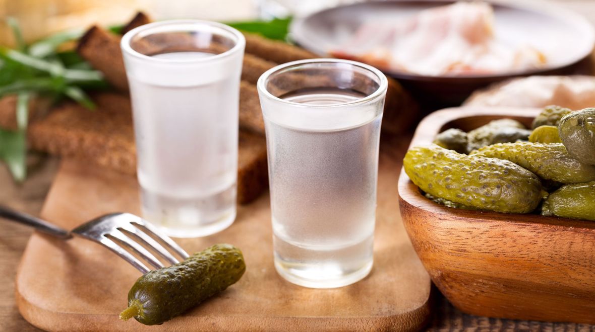 Κούλουμα με τσίπουρα και ούζα