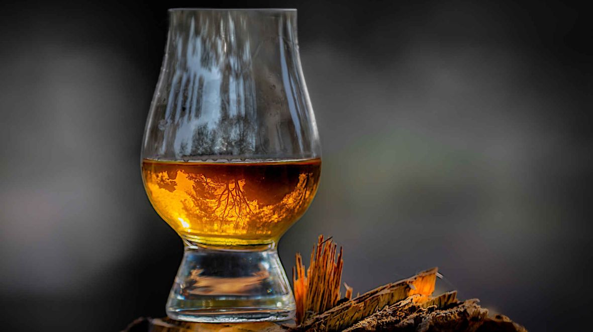 Τι είναι τα peated whisky;