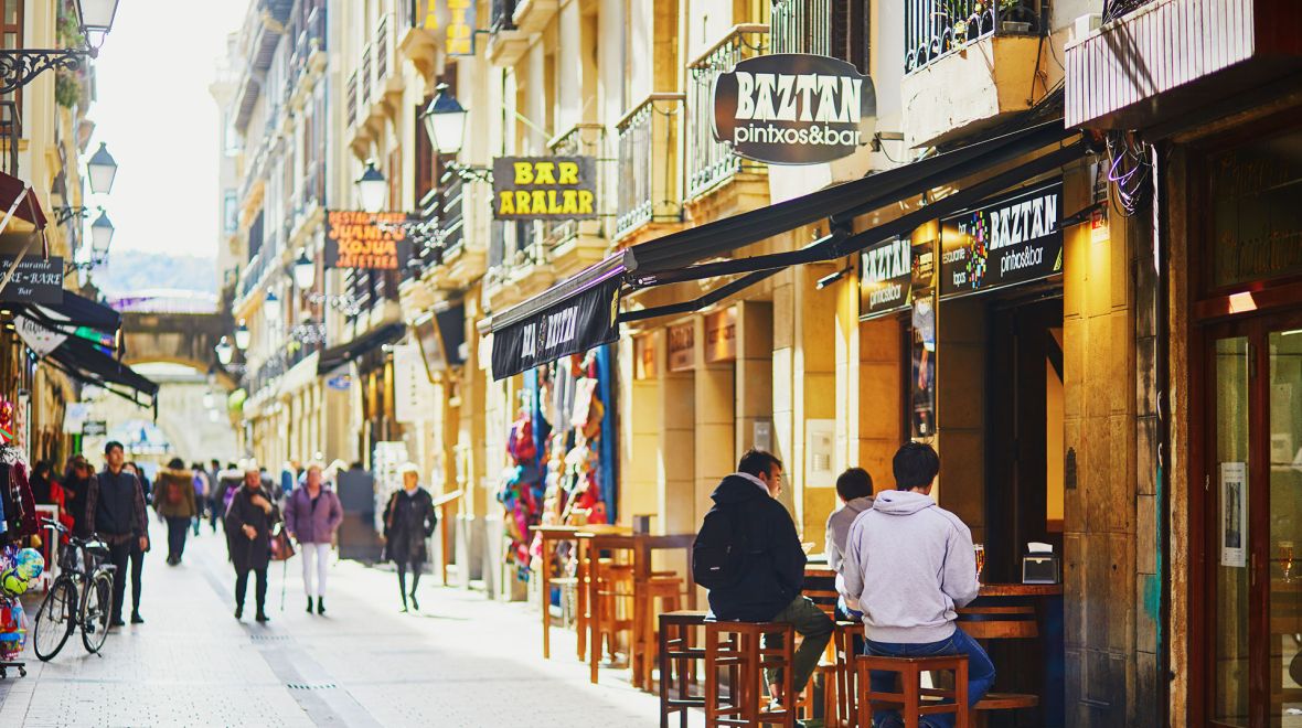 Πώς αλλάζει  γαστρονομικά το Σαν Σεμπαστιάν;