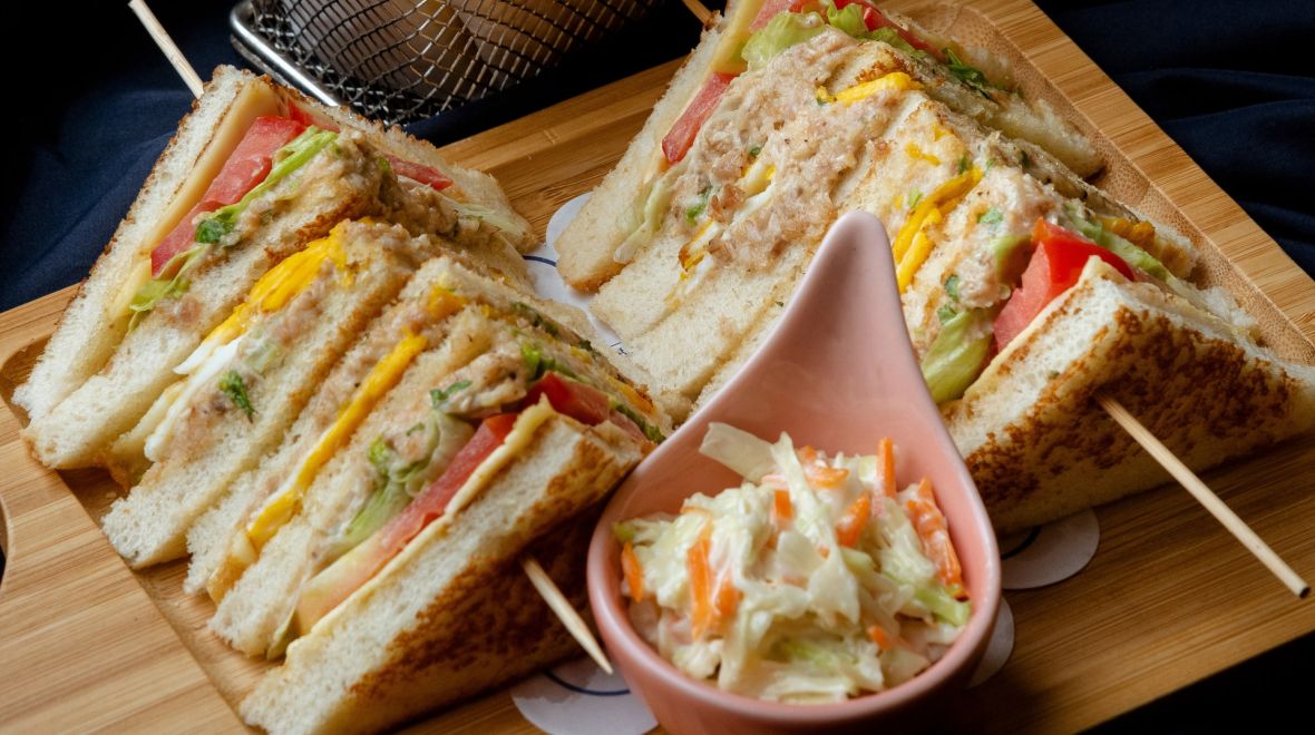 Από μπέργκερ μέχρι σαλάτα coleslaw: απολαυστικές συνταγές της Αμερικής 