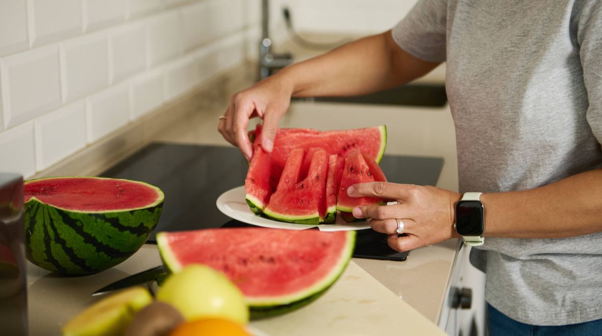 Καρπούζι: Πόση ζάχαρη έχει τελικά; 