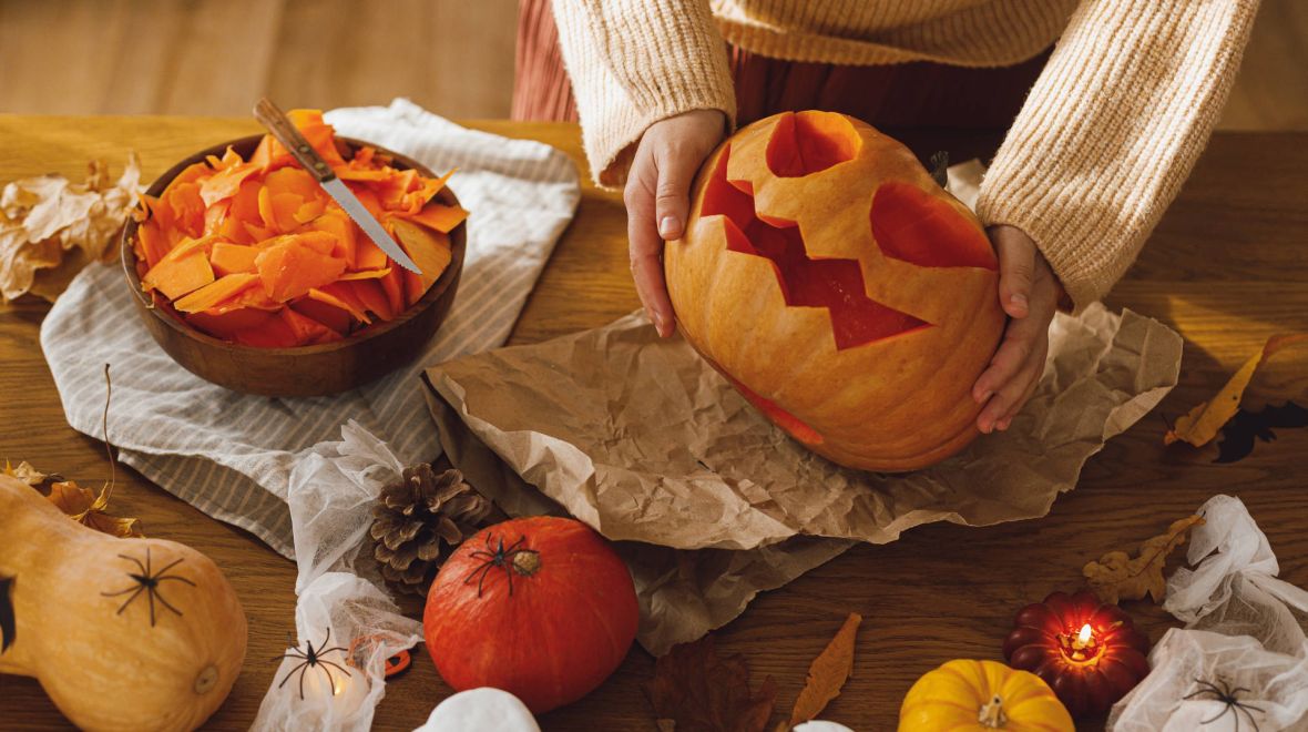 Halloween: Τα βήματα για να σκαλίσεις την κολοκύθα 