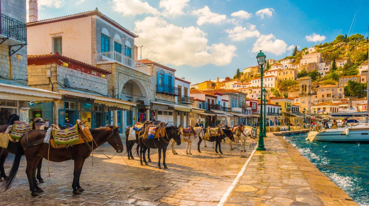 Ύδρα: Όσα αξίζει να δεις και να δοκιμάσεις στο νησί