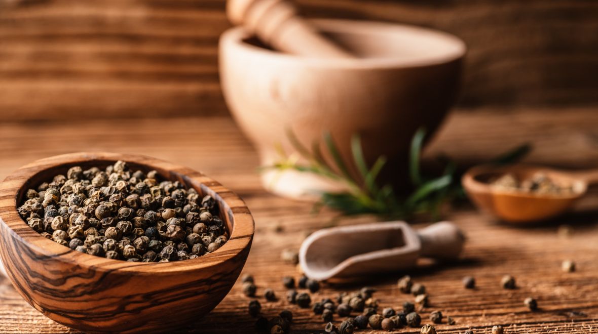 Το αντικαρκινικό μπαχαρικό που έχουμε όλοι στην κουζίνα μας