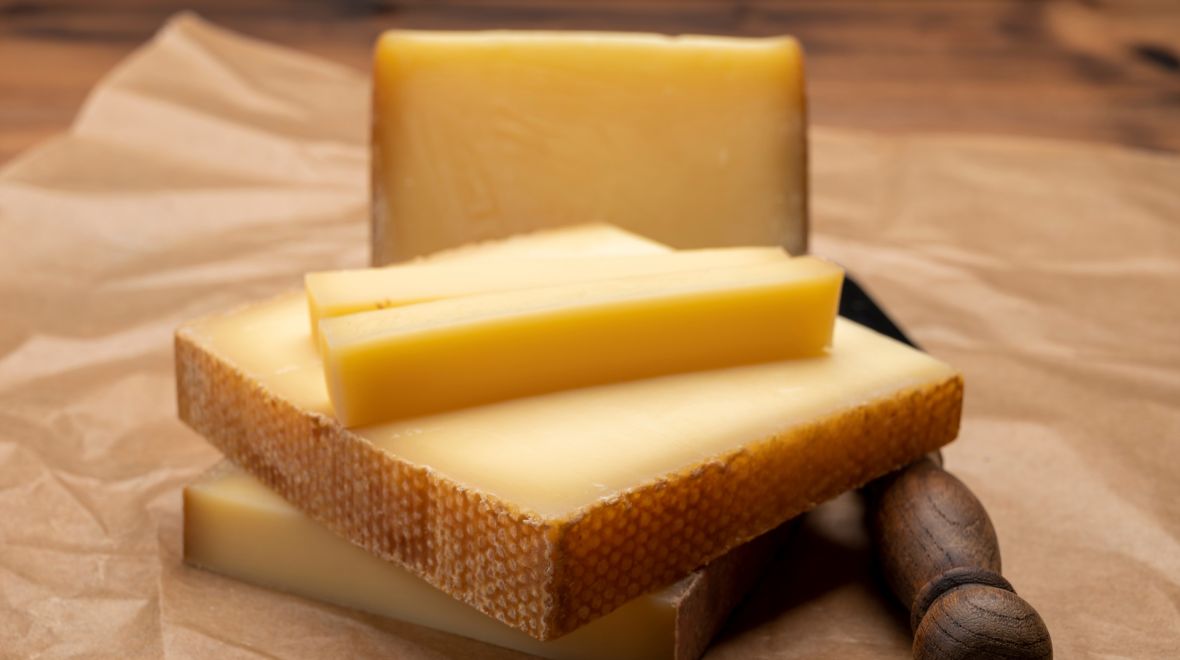 Το ελβετικό Gruyère AOP Vorderfultigen Spezial είναι το καλύτερο τυρί του κόσμου