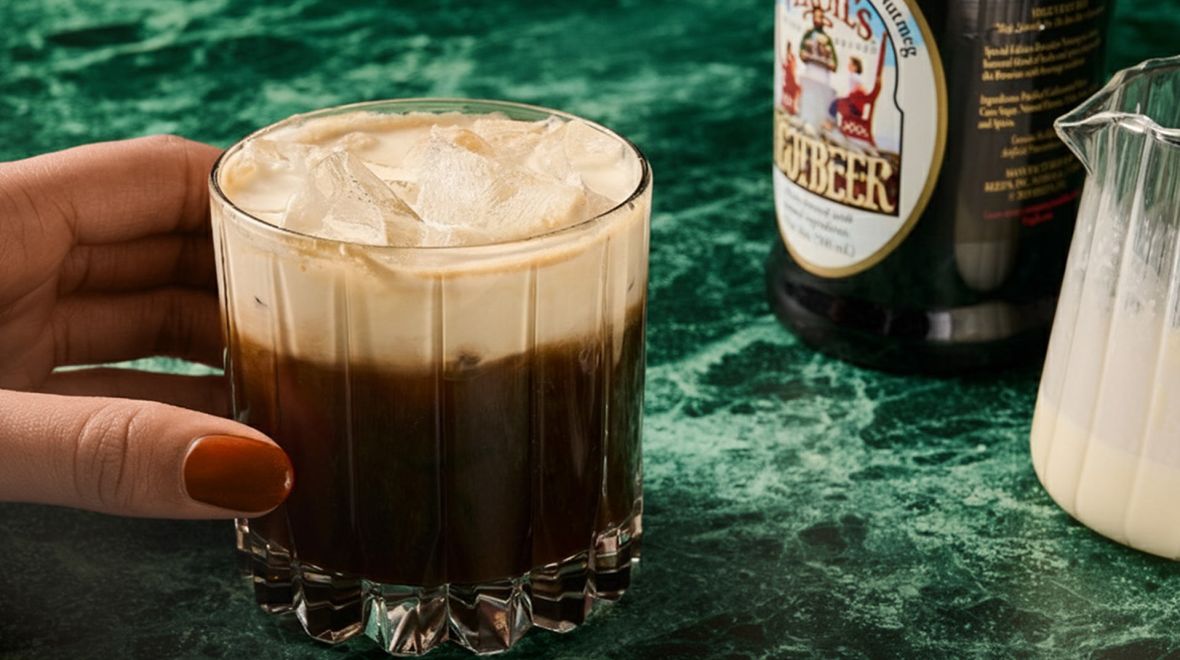 Η συνταγή για White Russian mocktail 