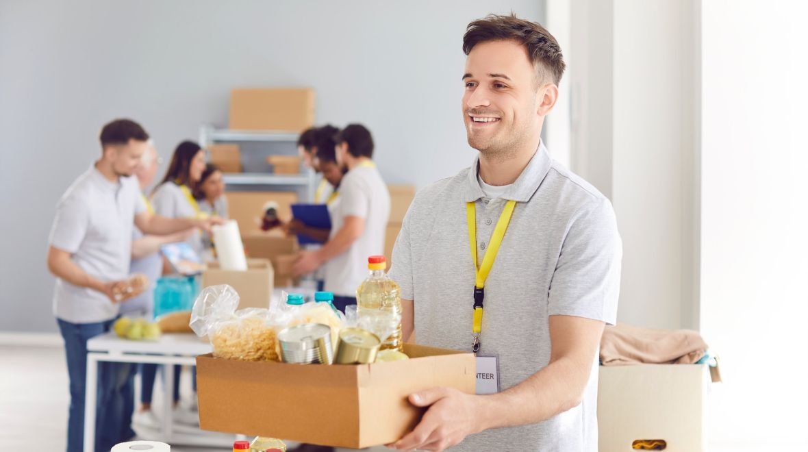 Πρόγραμμα Δωρεάς Τροφίμων «Θρέφουμε με αγάπη» από την ΓΙΩΤΗΣ Α.Ε.