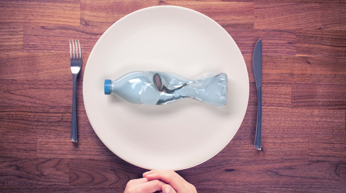 Φθαλικές ενώσεις στο πλαστικό: Tι είναι και ποιοι οι κίνδυνοι για την υγεία