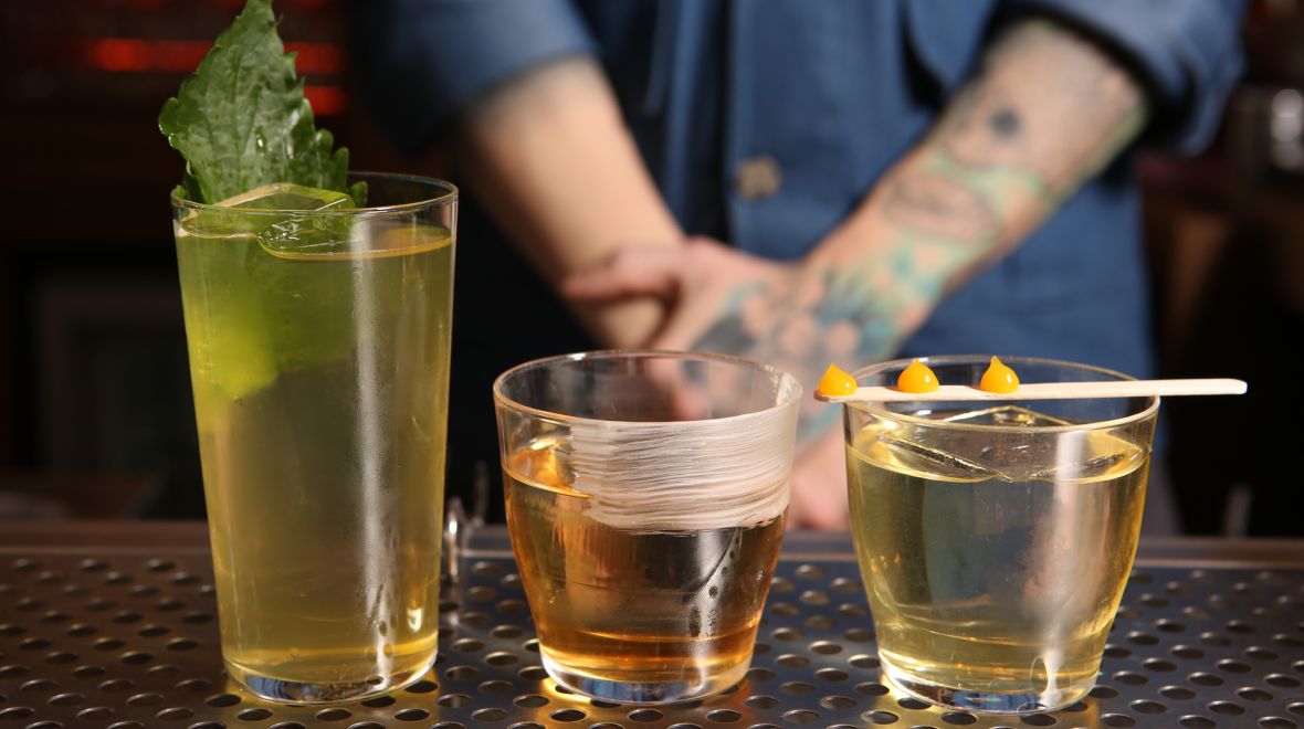 Το Ekiben της Γλυφάδας; υποδέχεται για μια βραδιά το Bar in Front of the Bar