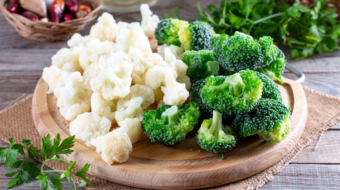 Μπρόκολο ή κουνουπίδι: Τι αξίζει να επιλέξεις για τη διατροφή σου; 