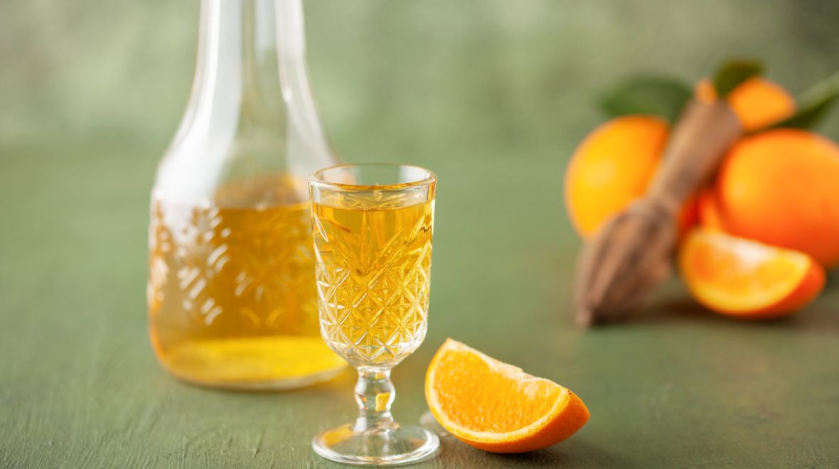Πώς να φτιάξεις λικέρ πορτοκάλι στο σπίτι