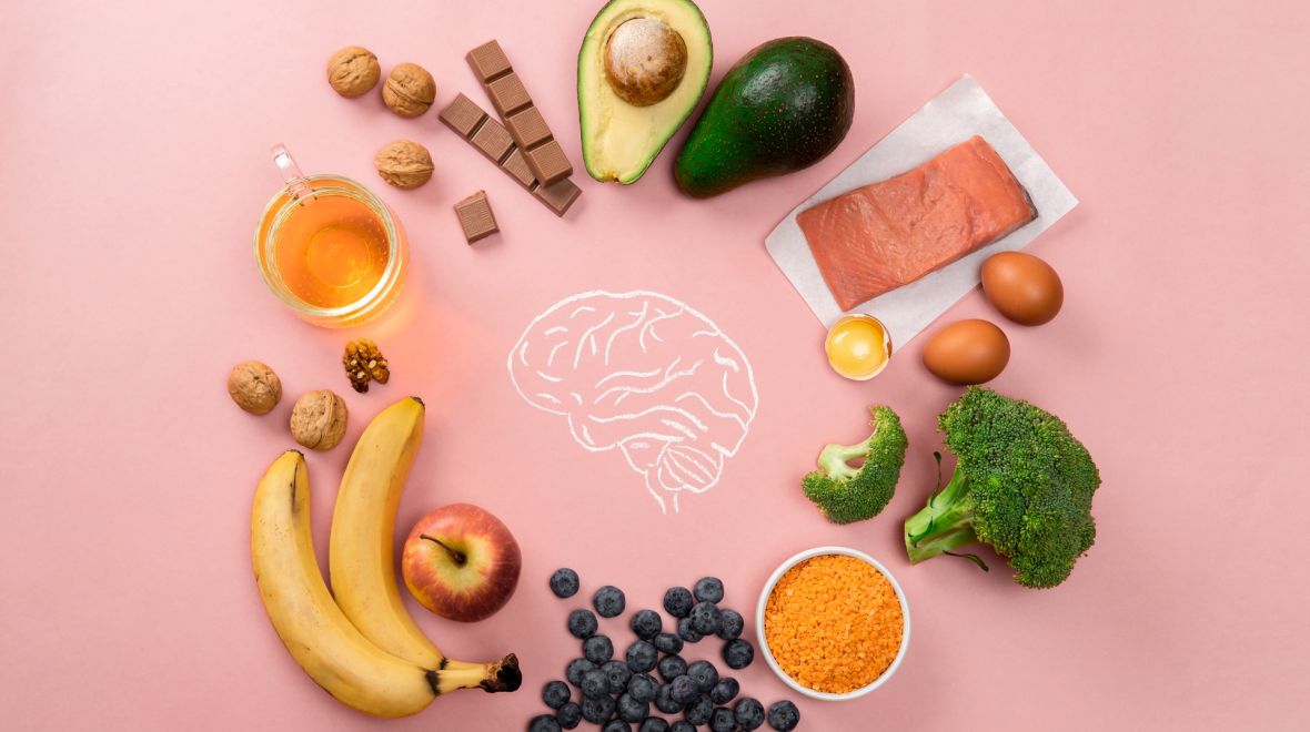 Πώς η διατροφή διαμορφώνει την υγεία του εγκεφάλου 