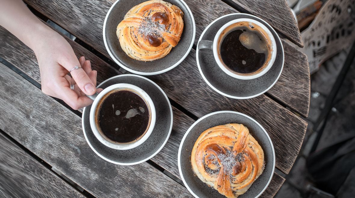 Τι είναι το σουηδικό fika και τι σχέση έχει με τον καφέ;