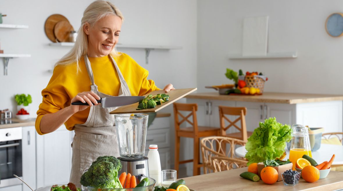 7 θρεπτικά συστατικά που σου είναι ακόμη πιο απαραίτητα, όσο μεγαλώνεις