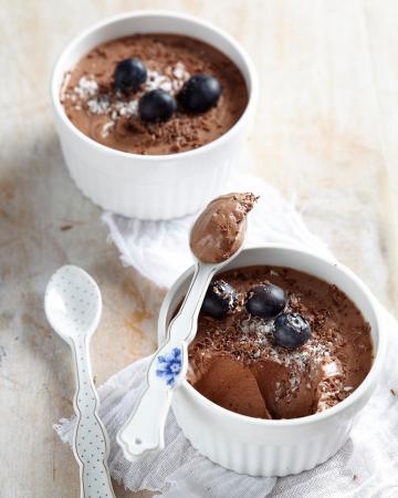 Vegan σοκολατένια μους με πλούσια γεύση Vegan chocolate mousse