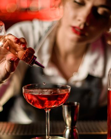Bitters: Το απαραίτητο συστατικό για το μπαρ Bitters