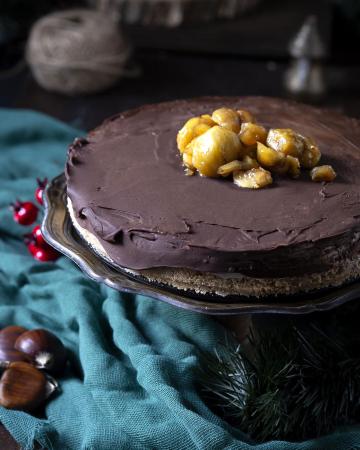 Cheesecake με βελούδινη κρέμα κάστανο και επικάλυψη σοκολάτας Cheesecake κάστανο