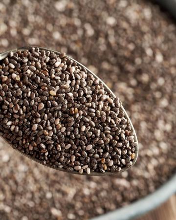 Chia seeds: 6 πράγματα που αγνοείς για τους θαυματοργούς αυτούς σπόρους Chia seeds
