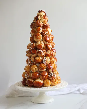 Croquembouche