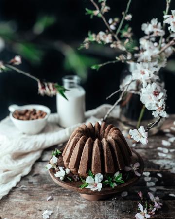 Το πιο απολαυστικό κέικ αμυγδάλου στη vegan εκδοχή του Vegan κέικ αμυγδάλου