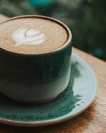 Το πιο κατάλληλο φυτικό γάλα για vegan cappuccino Vegan cappuccino φυτικό γάλα