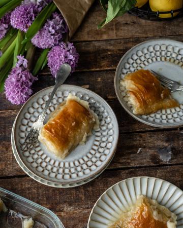 Ατομικό, vegan γαλακτομπούρεκο Vegan γαλακτομπούρεκο