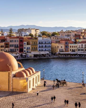 Χανιά, η πόλη των αέναων διακοπών Χανιά: Γαστρονομικό οδοιπορικό από την Ελένη Ψυχούλη