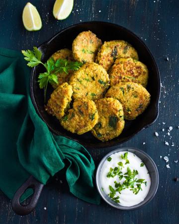 Vegetarian κεφτεδάκια με ρεβίθια και αρακά Κεφτεδάκια με ρεβίθια και αρακά