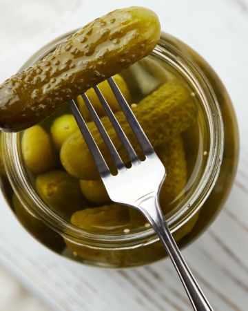 Τρόφιμα ζύμωσης: Τι είναι και ποια τα οφέλη τους για την υγεία