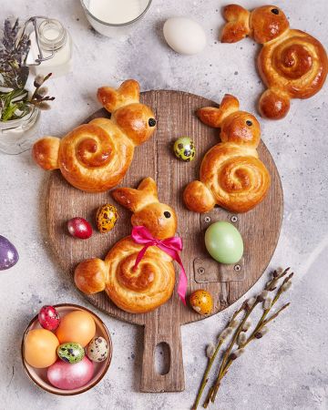 Easter bunny-shaped bread rolls