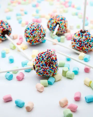 Cake pops με επικάλυψη σοκολάτας