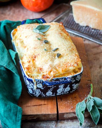 Λαζάνια με κολοκύθα, φασκόμηλο και blue cheese 