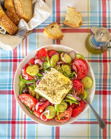 The perfect Greek salad (Horiatiki)