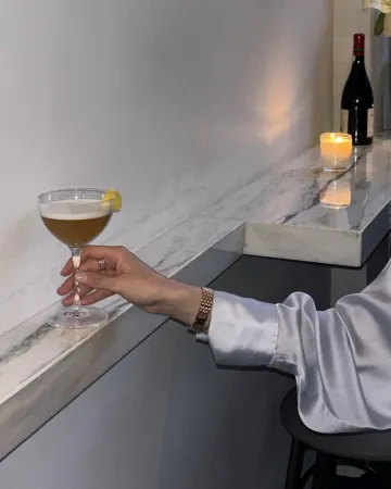 Faos: Το wine bar στο Παγκράτι που έχει αέρα από Νάξο
