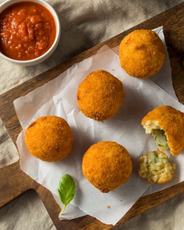 Arancini με γεμιστά που περίσσεψαν
