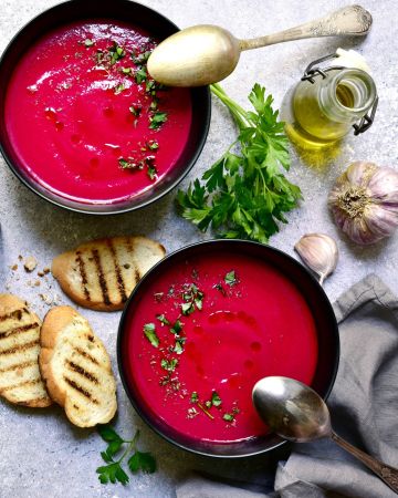 Σούπα με παντζάρια