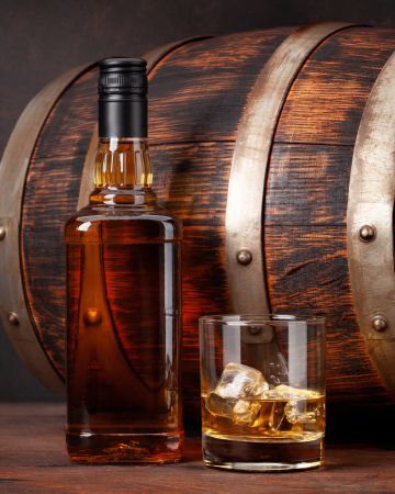 Ουίσκι: Οι διαφορές σε scotch και bourbon 