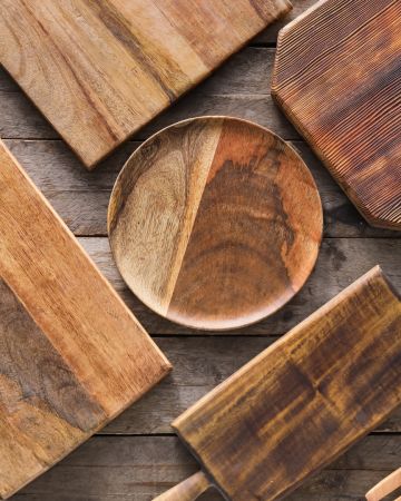 Επιφάνειες κοπής: Ποια κάνει για κρέας και ποια για φρούτα, λαχανικά και ψωμί