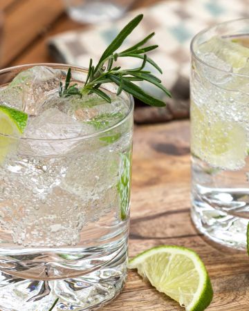 Τα μη αλκοολούχα ποτά απαγορεύεται να φέρουν την ονομασία gin