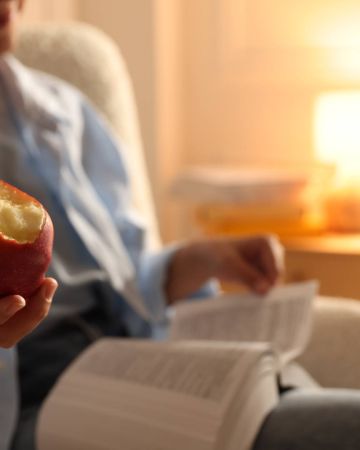 Μήλο: Ποια είναι η πιο κατάλληλη στιγμή της ημέρας για να το φας 