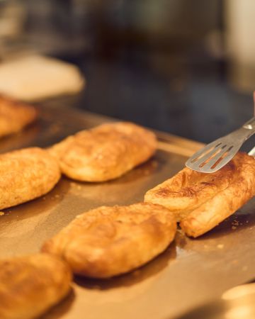 Τυρόπιτα: Πού θα φας την καλύτερη στην Αθήνα 