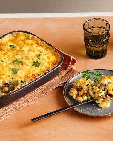 Ογκρατέν με λαχανικά και μπεσαμέλ