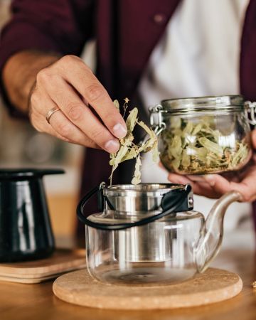 Τι χρειάζεσαι για να φτιάξεις ένα ρόφημα βοτάνων στο σπίτι