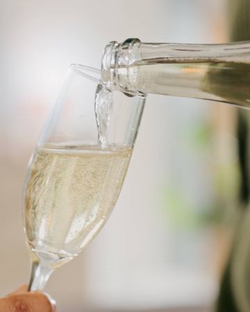 Τι είναι τα sparkling teas που έχουν αρχίσει να γίνονται μόδα