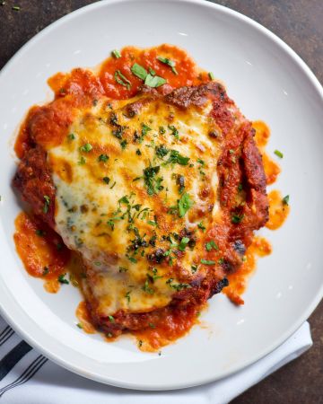 Τραγανό κοτόπουλο με παρμεζάνα χωρίς τηγάνισμα 