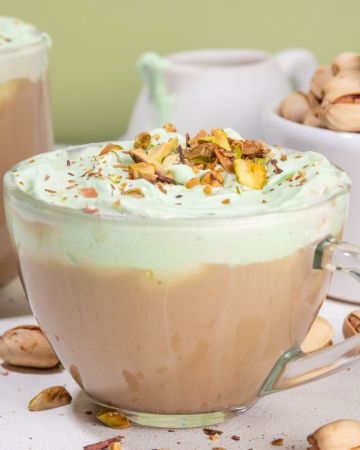 Pistachio lattes: Η νέα τάση στα ροφήματα